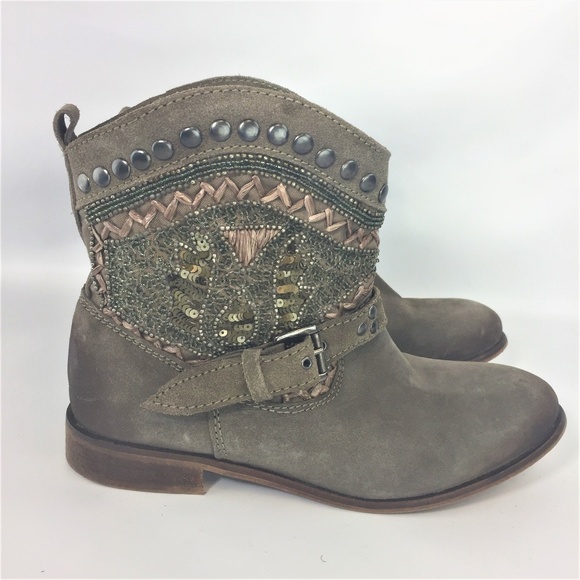 naughty monkey Shoes - NAUGHTY MONKEY 9M Leather Booties